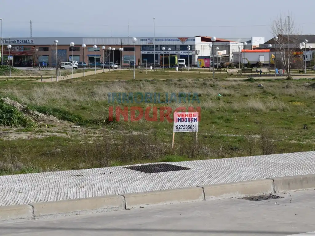 Terreni e lotti in vendita a Navalmoral de la Mata, imagen 2