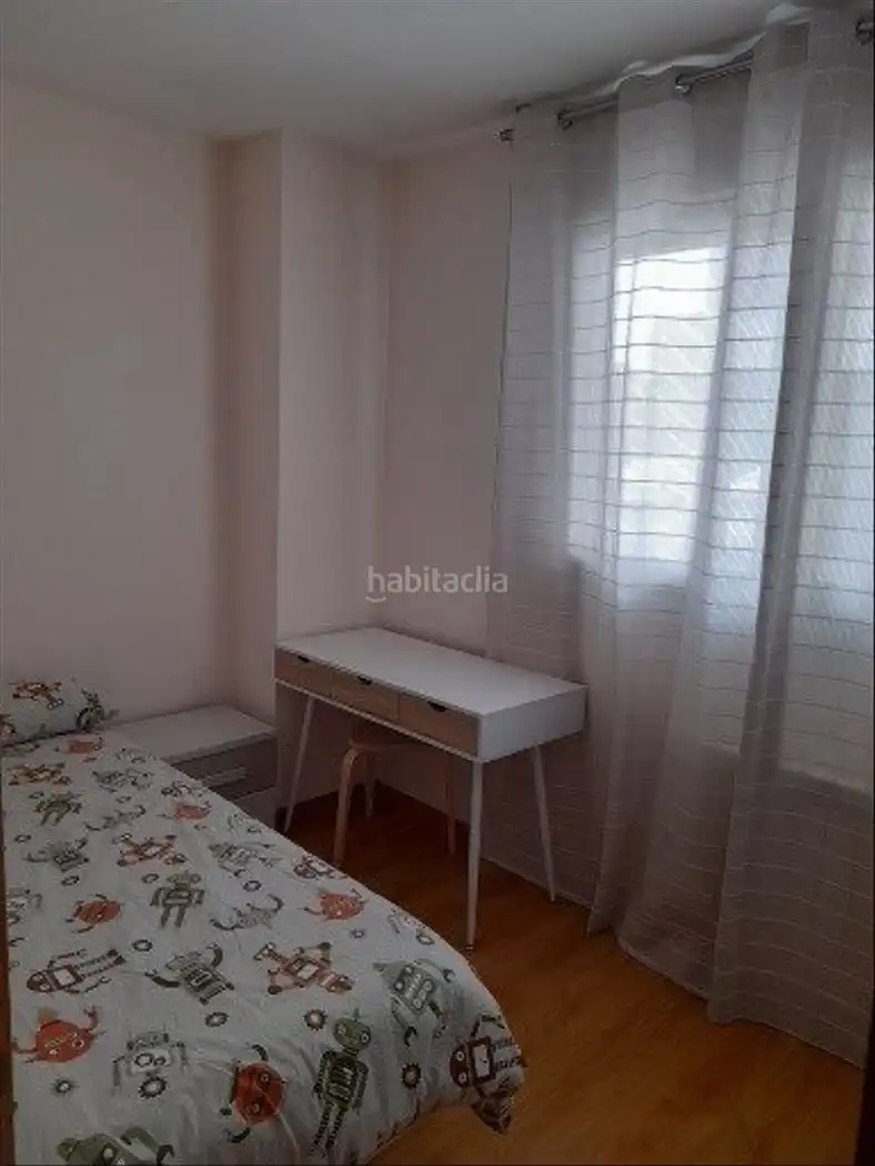 Piso con ascensor en alquiler en Calle Teófilo Ortega 8, imagen 4