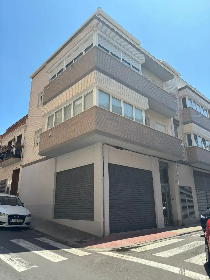 Business premises for sale in Carrer de Fermín Galán i García Hernandez, imagen 3