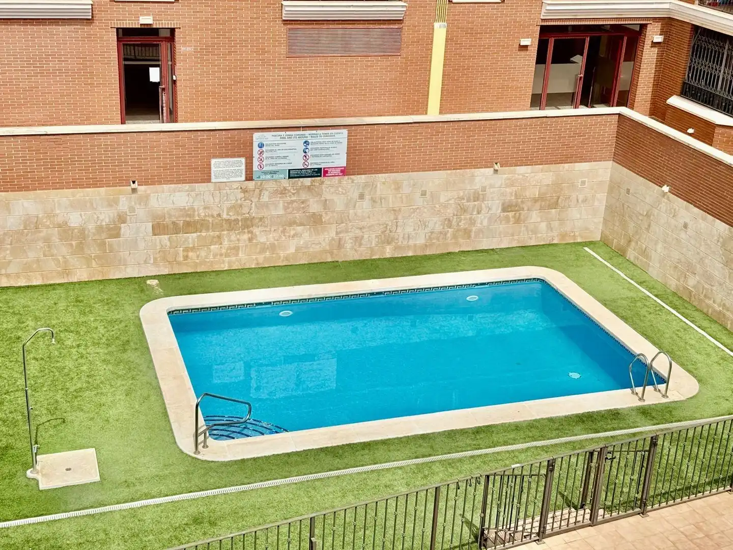 Piscina de Àtic en venda en San Pedro del Pinatar amb Aire condicionat, Calefacció i Terrassa