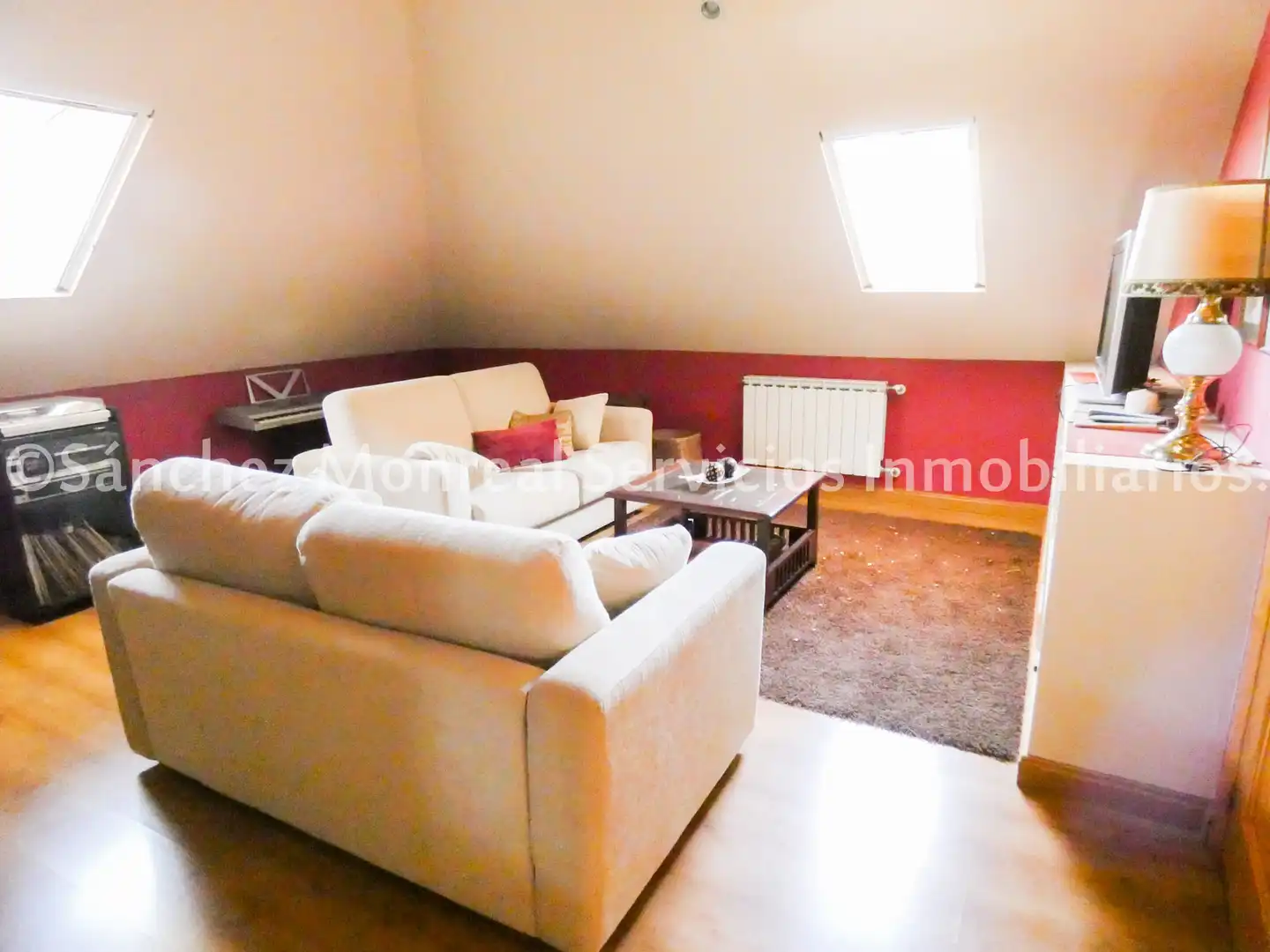 Casa adosada en venta en Avenida de la Cruz Roja, Alcázar de San Juan
