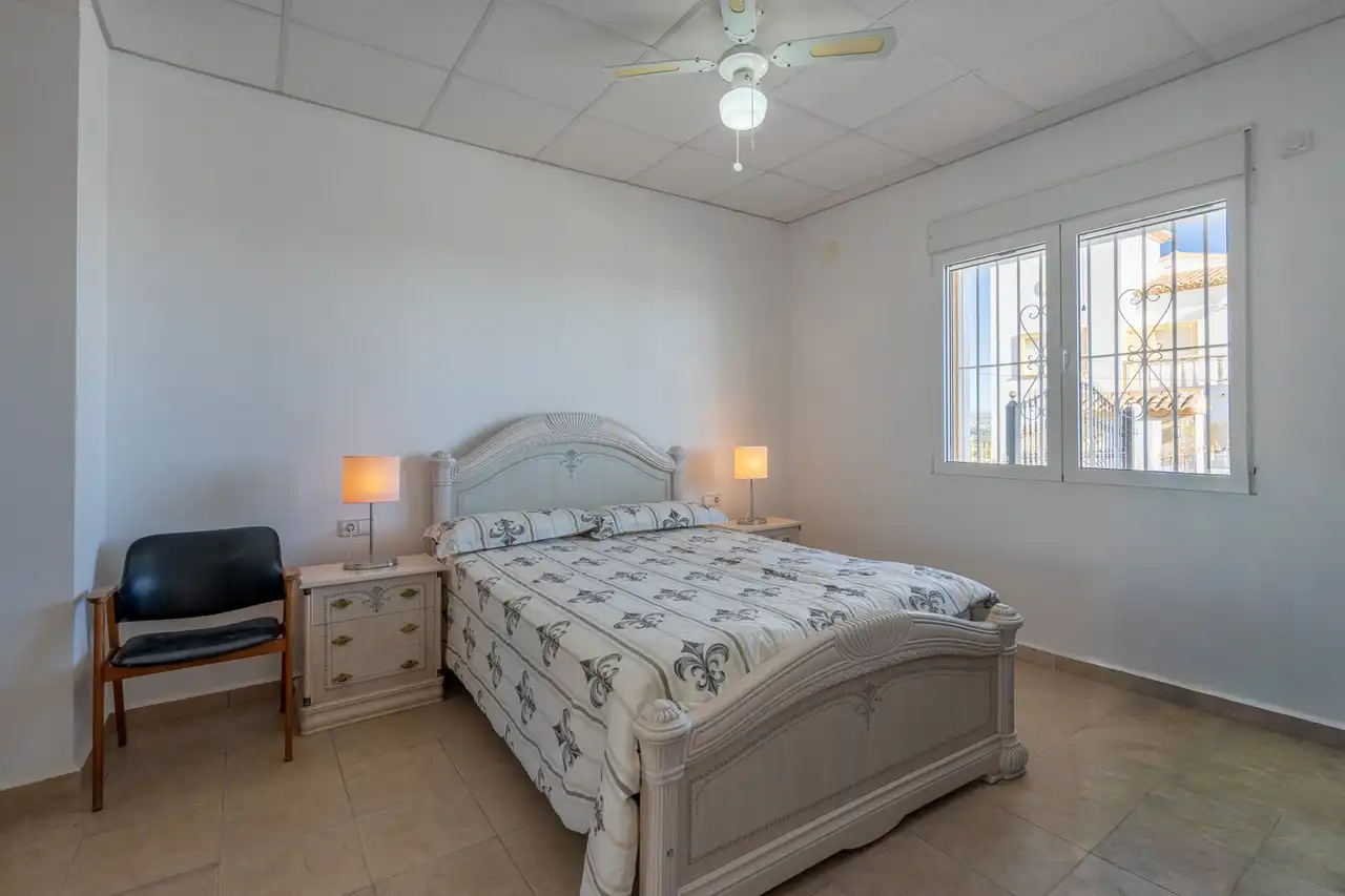 Habitación de Casa o chalet en venta en Calpe / Calp con Terraza y Trastero
