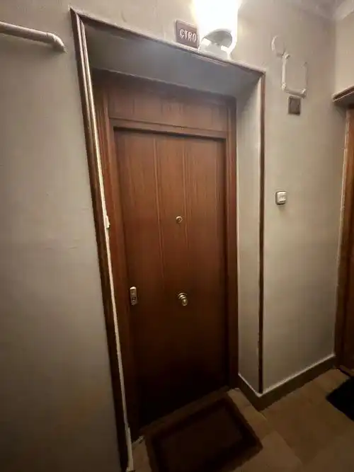 Wohnung zum Verkauf in Madrid mit Klimaanlage, Heizung und Balkon
