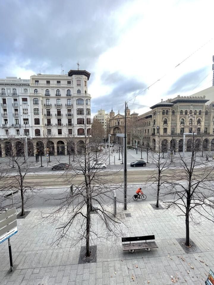Vista exterior de Pis en venda en  Zaragoza Capital amb Aire condicionat, Terrassa i Traster