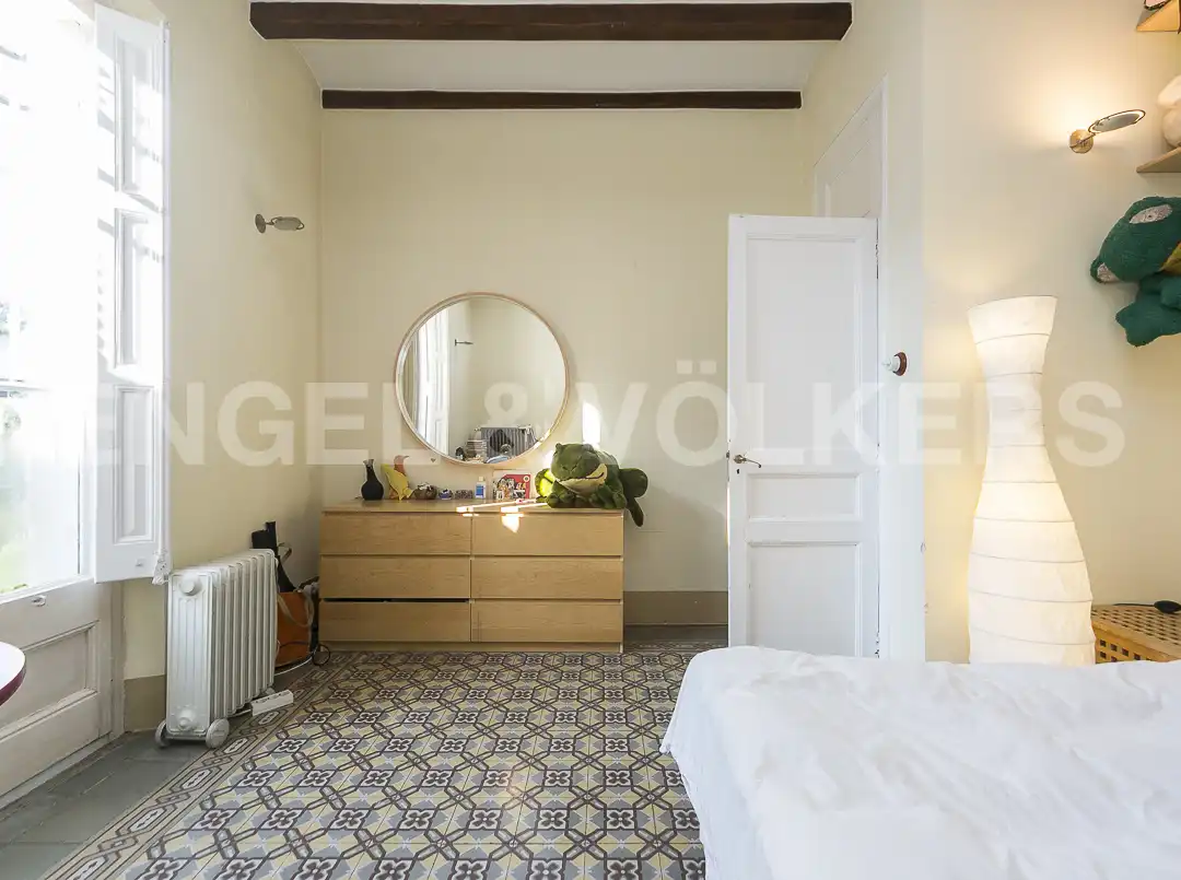 Schlafzimmer von Haus oder Chalet zum Verkauf in Barcelona mit Heizung, Terrasse und Abstellraum