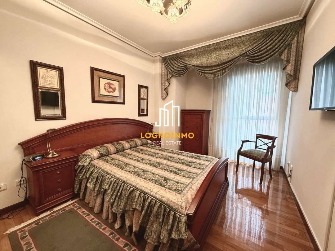 Bedroom of Flat for sale in  Logroño  with Heating, Terrace and Storage room