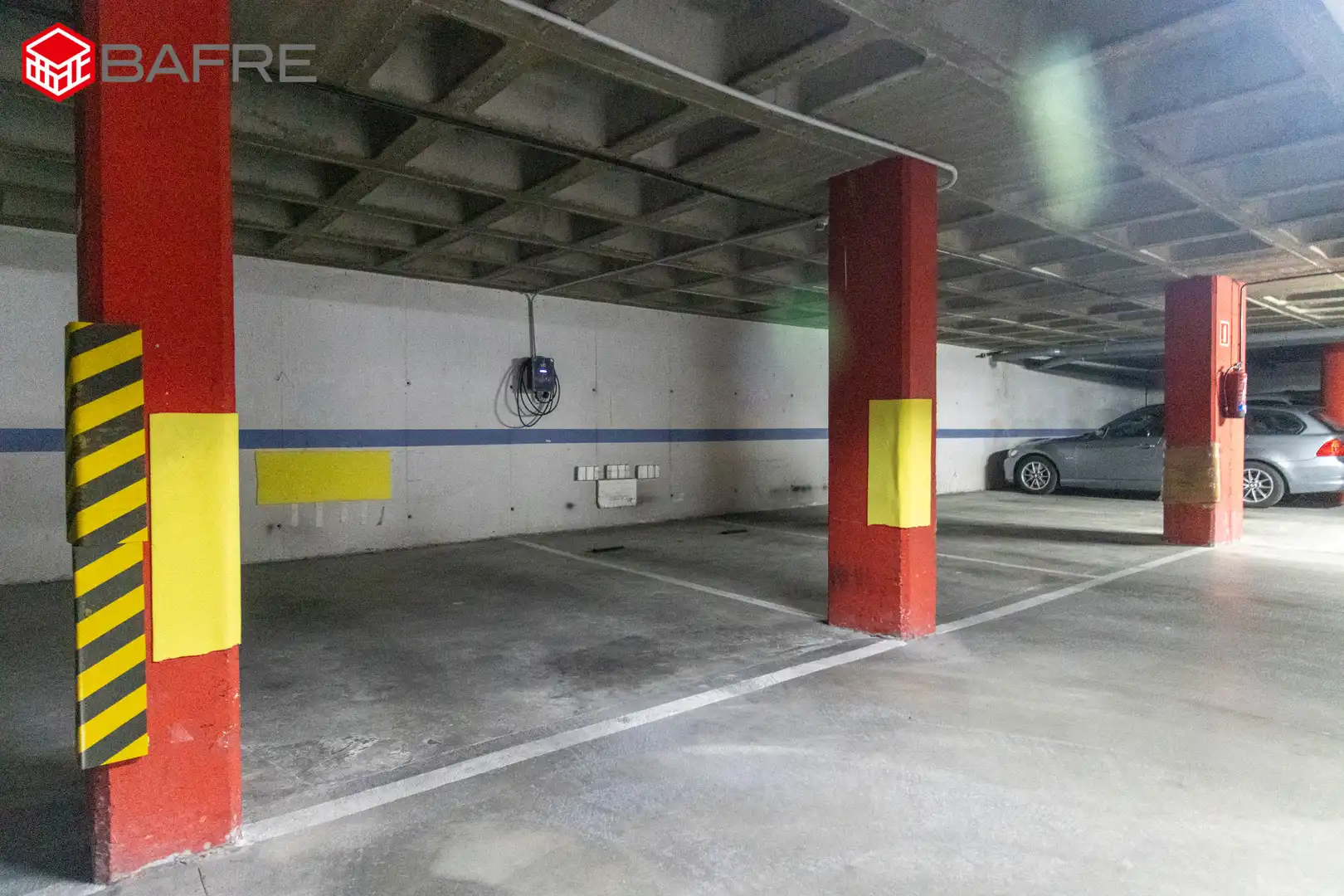 Parking of Flat for sale in Madrid  with Heating, Private garden and Storage room
