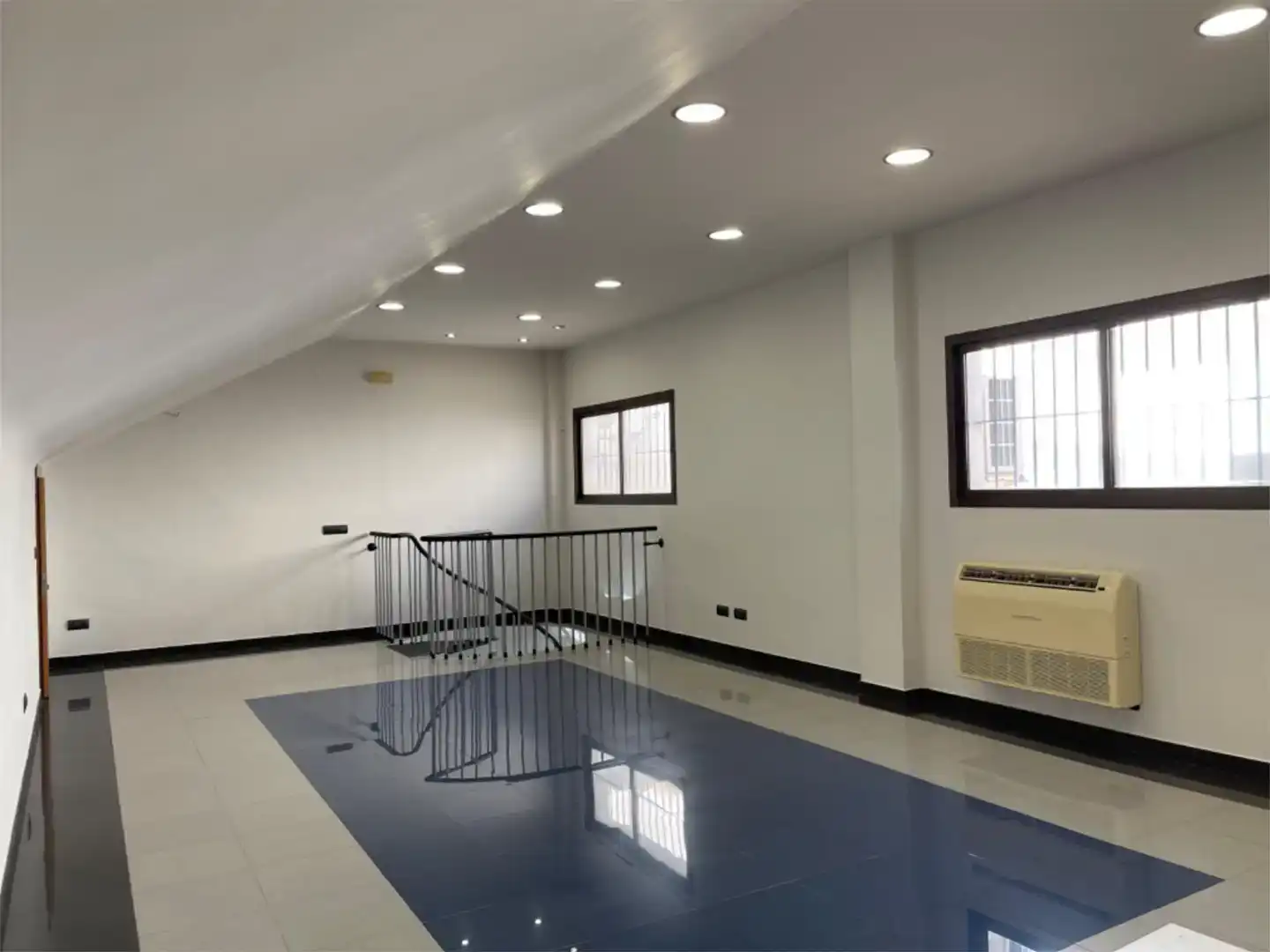 Local en venta en San Pedro de Alcántara