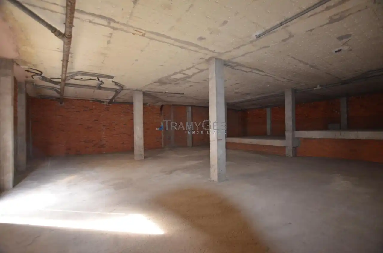 Business premises for sale in AVENIDA GONDOMAR, imagen 3
