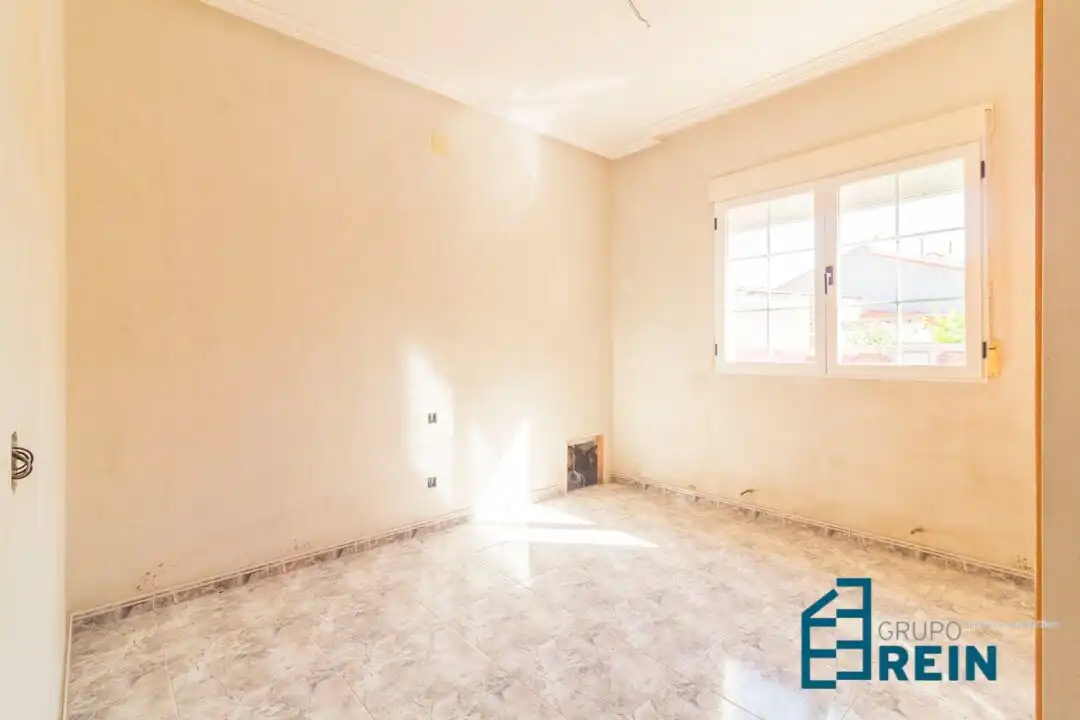 Chalet con jardín en venta en LARGO CABALLERO 1, imagen 33