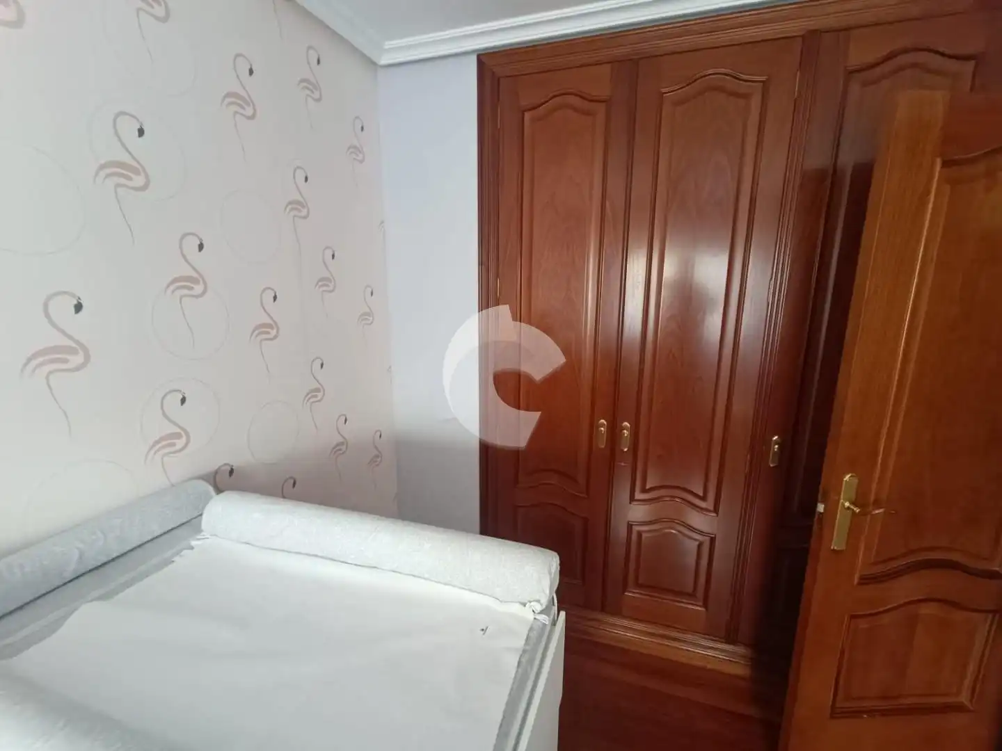 Dormitori de Casa adosada de lloguer en Ourense Capital  amb Jardí privat
