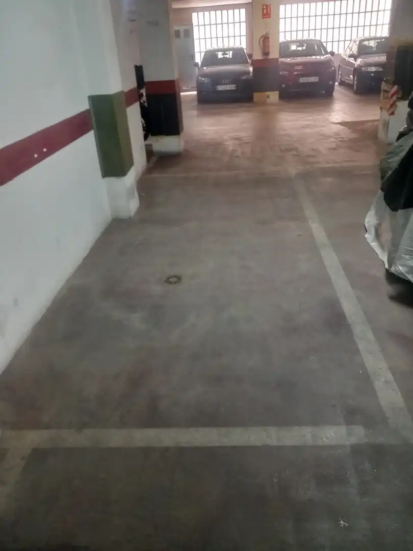 Parkplatz von Garage zur Miete in Esplugues de Llobregat