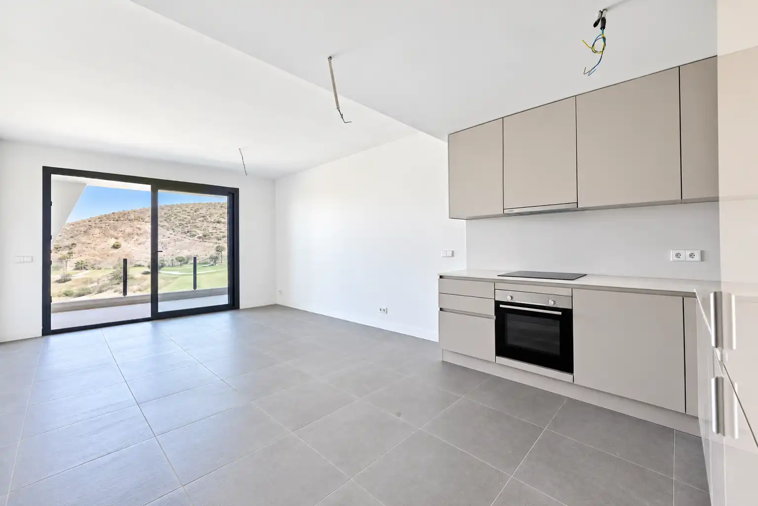 Apartment with pool for sale in Riviera del Sol, imagen 2
