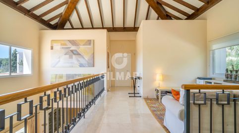CON LICENCIA TURÍSTICA  Esta impresionante propiedad está ubicada en la exclusiva zona de El Paraíso Alto. Con una superficie de 6, imatge 5