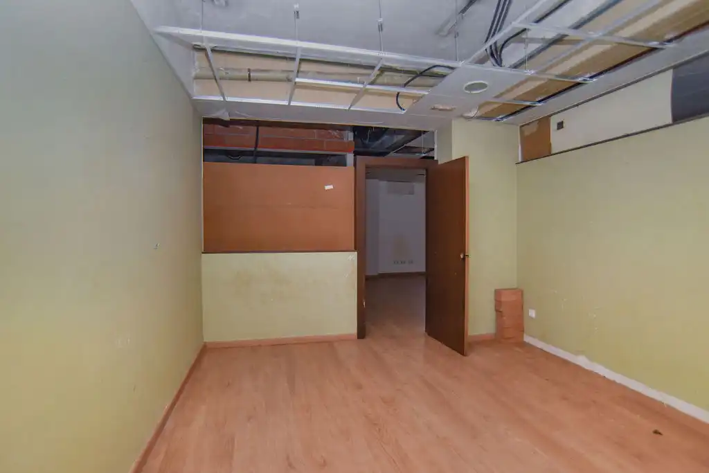 Local comercial en venda a ENRIC GRANADOS, imagen 6