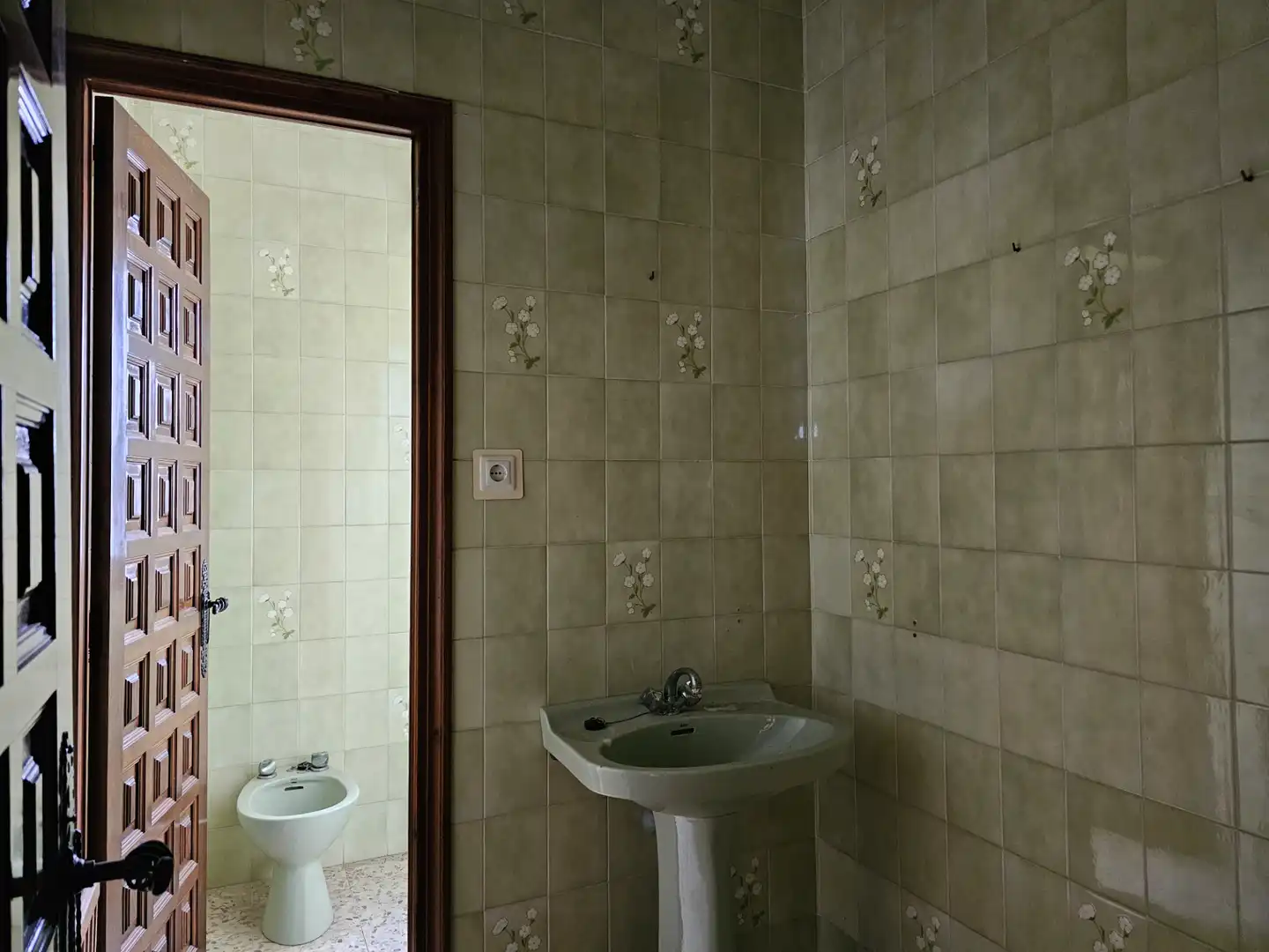 Badezimmer von Fabrikhallen zum Verkauf in Tarazona mit Alarm