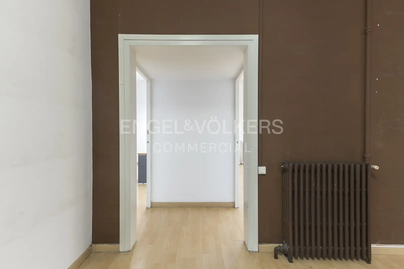 Office for rent in Barcelona  with Air Conditioner and Heating