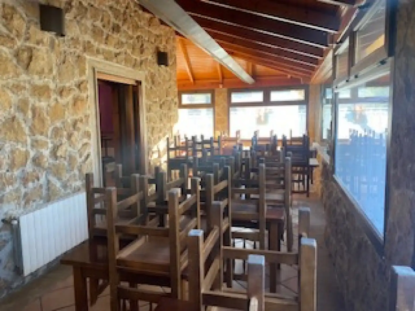 Locale commerciale in vendita a San Martín del Rey Aurelio, imagen 11