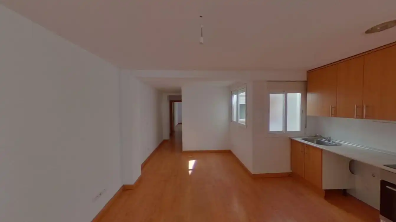 Piso en venta en Zaragoza con Horno y Balcón