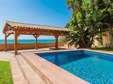 Casa con balcón en venta en La Capellanía - El Higuerón