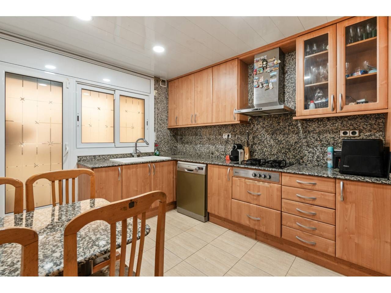 Cuina de Pis en venda en Terrassa amb Calefacció i Balcó