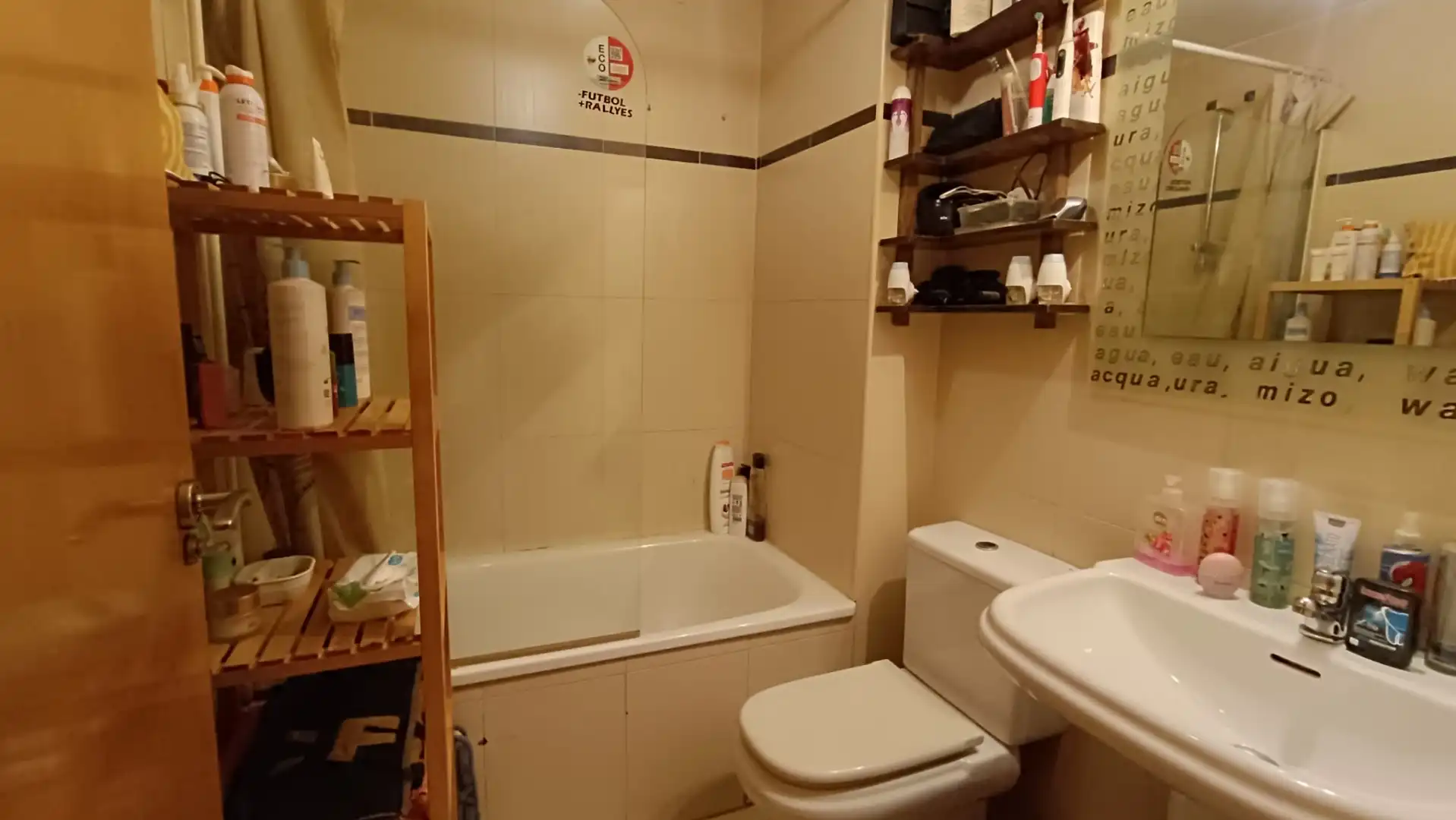 Badezimmer von Wohnung zum Verkauf in Castellanos de Moriscos mit Heizung, Möbliert und Ofen