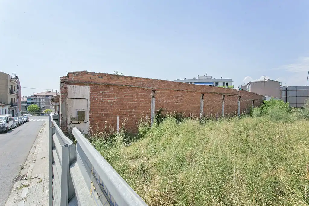 Exterior view of Land for sale in Mollet del Vallès