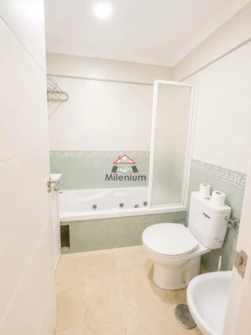Baño de Casa o chalet en venta en Algeciras con Aire acondicionado, Jardín privado y Terraza
