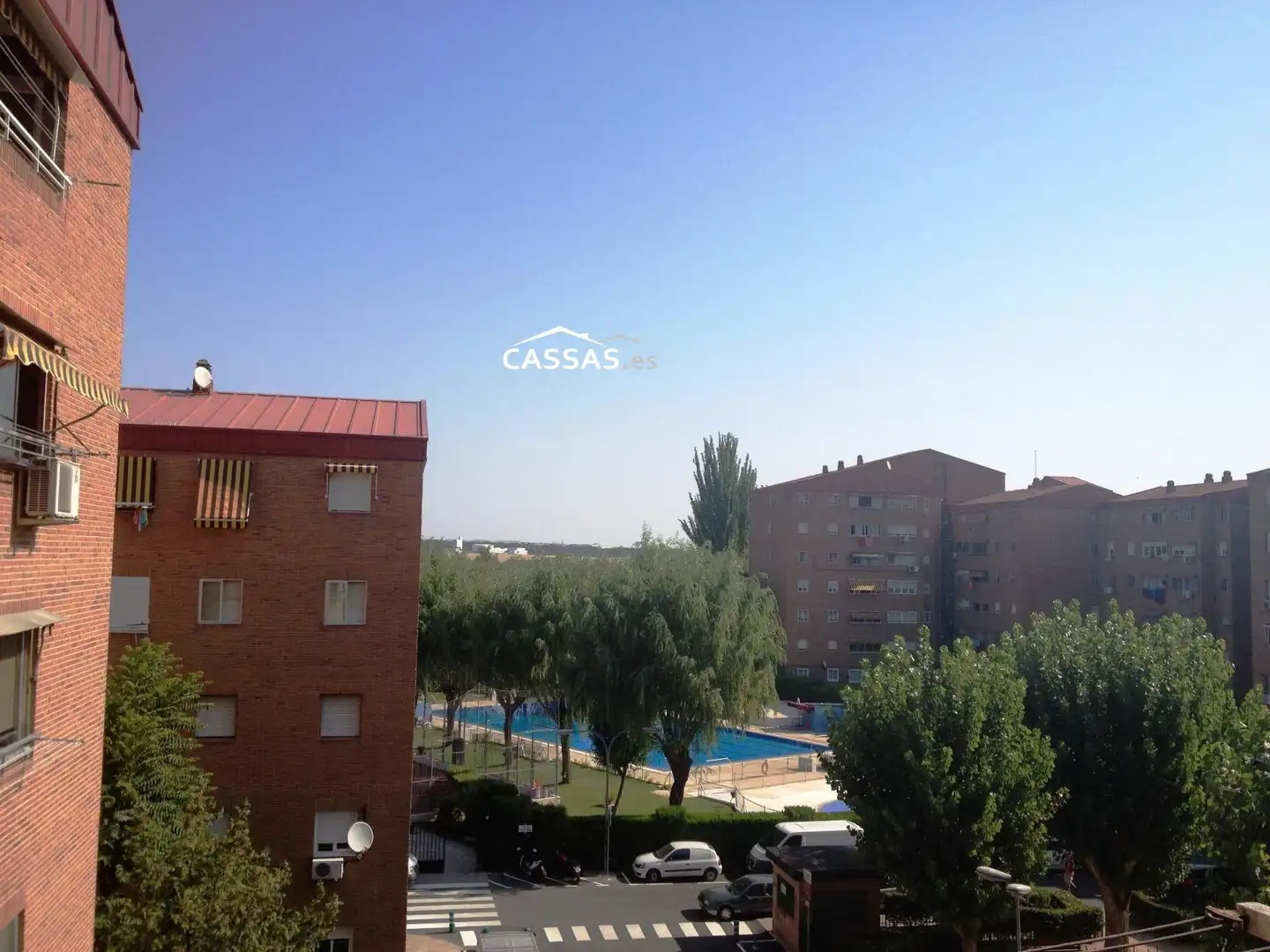 Bedroom of Flat for sale in Torrejón de Ardoz  with Parquet flooring, Terrace and Community pool