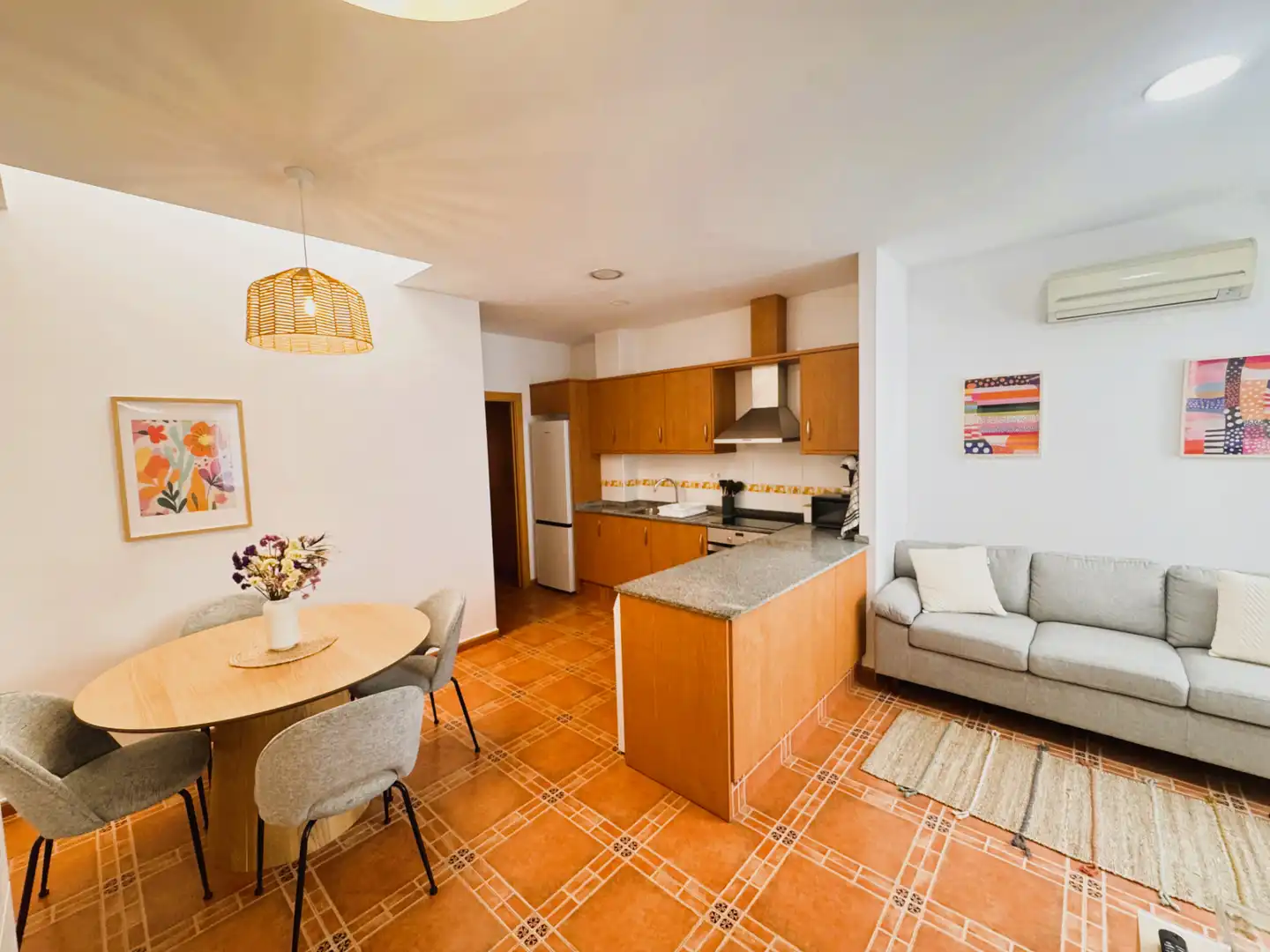 Cocina de Casa adosada de alquiler en Sagunto / Sagunt con Aire acondicionado, Calefacción y Terraza