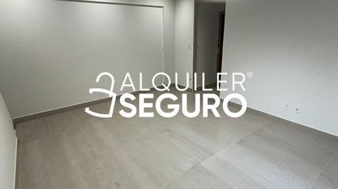 Foto 4 de Piso de alquiler en Huesca, Suroeste - Zona Hospital, Madrid