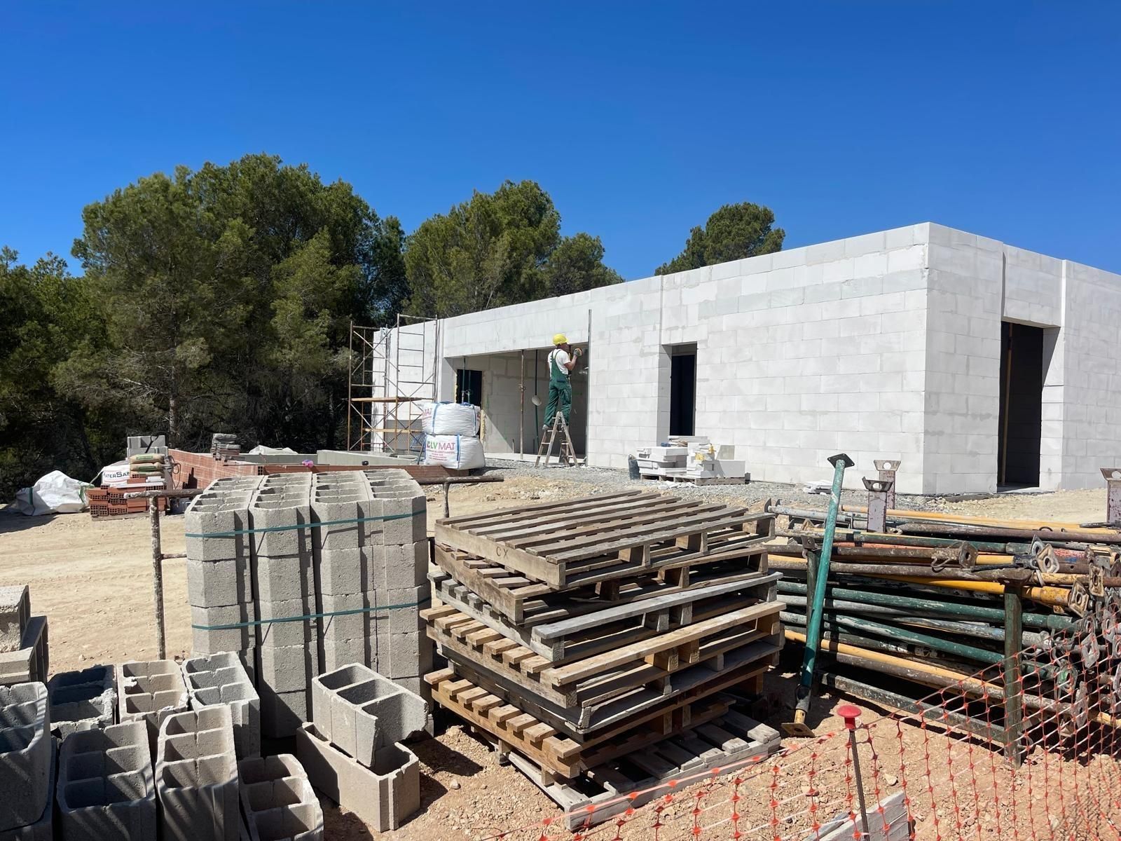 Vista exterior de Casa o chalet en venta en L'Alfàs del Pi con Calefacción