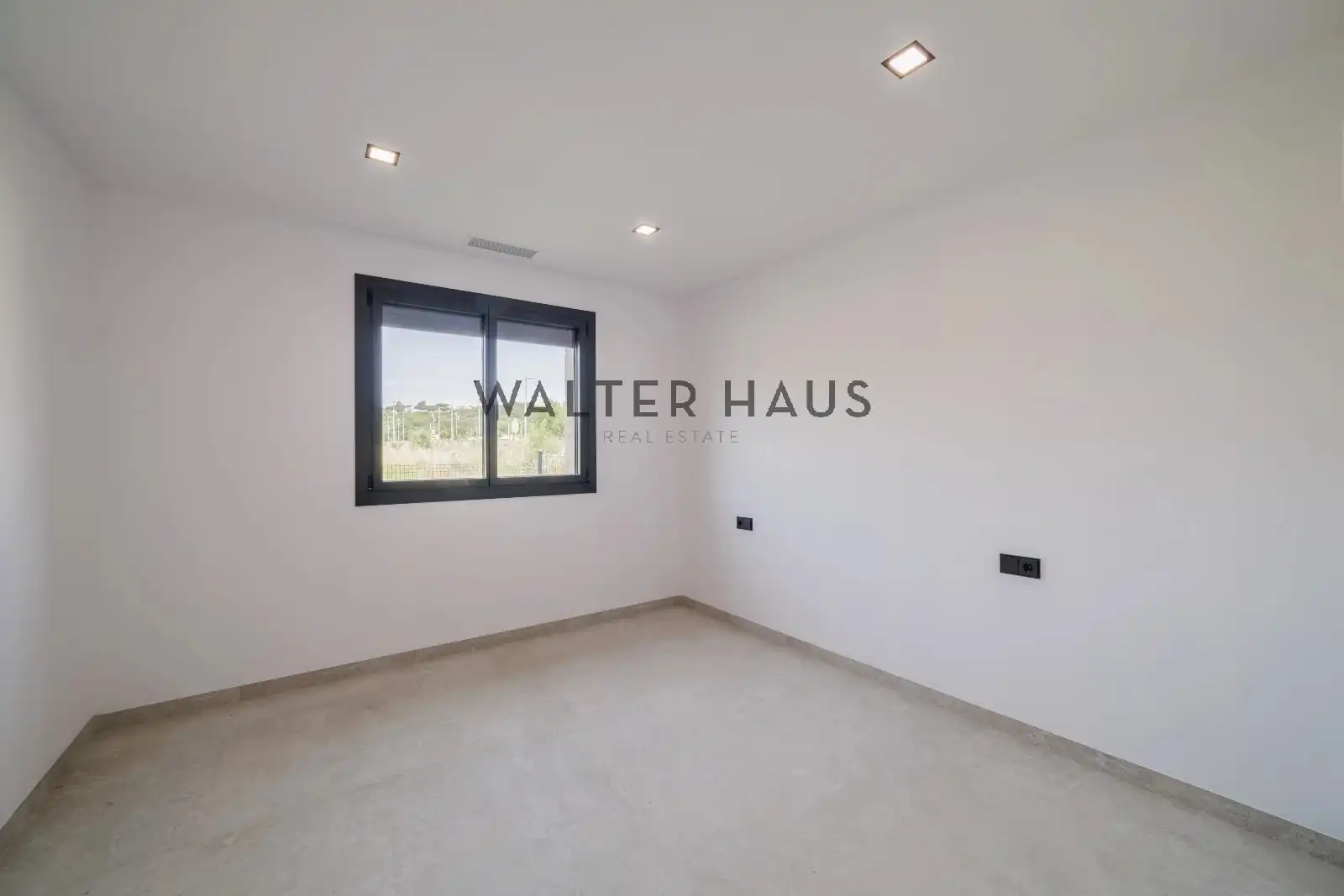 Adosado con terraza en venta en Carrer de la Selva, imagen 19