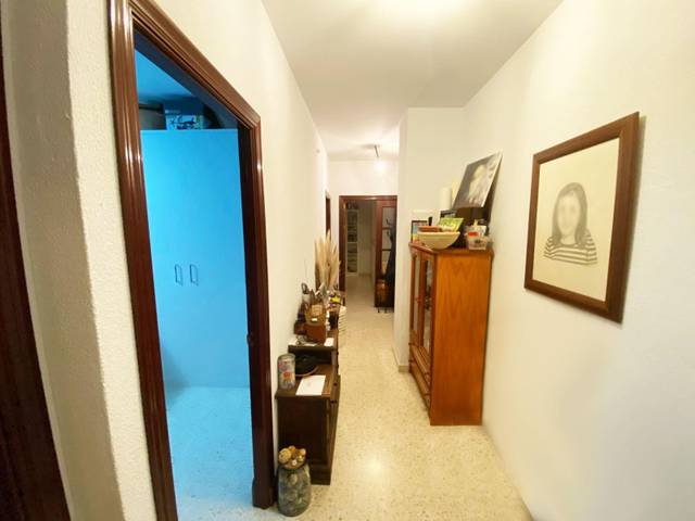 Piso en Venta en Calle CONIL en Alcalá de los Gazules