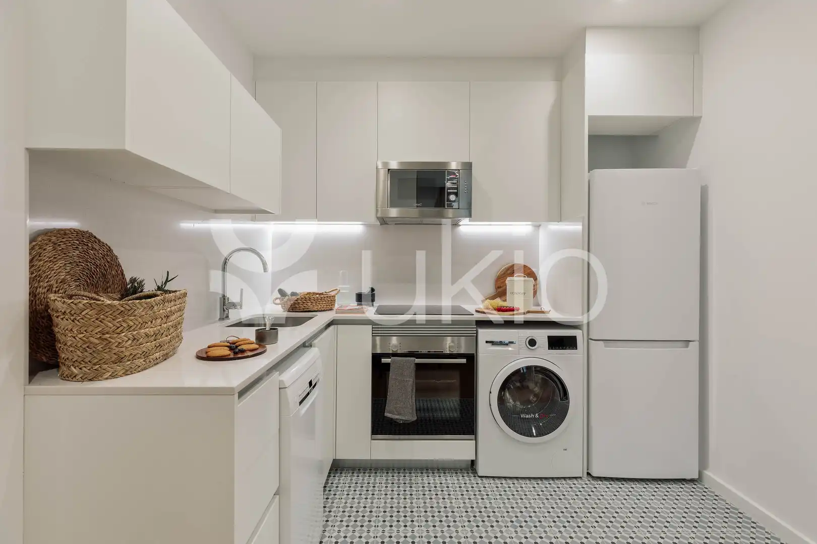 Apartamento con terraza en alquiler en Carrer de les Jonqueres, imagen 12