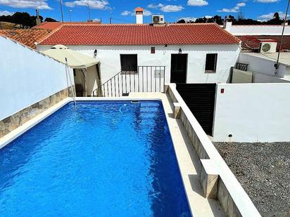 Piscina de Finca rústica en venda en Villanueva de los Castillejos amb Aire condicionat, Calefacció i Terrassa