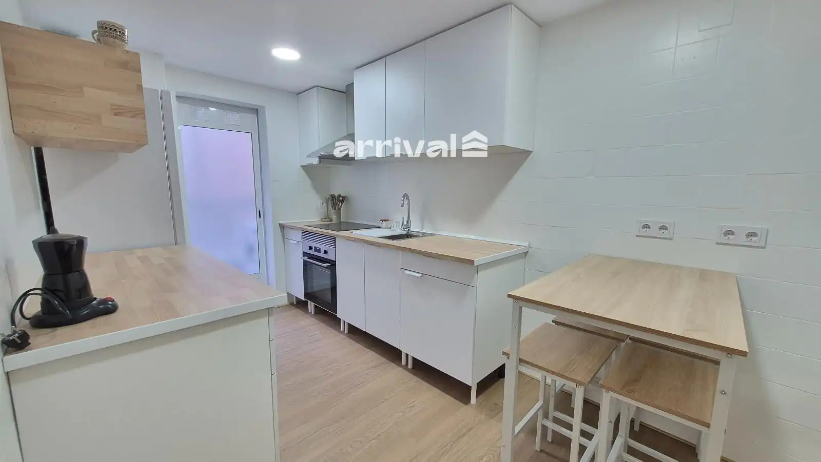 Cocina de Piso de alquiler en Valencia con Amueblado, Horno y Lavadora