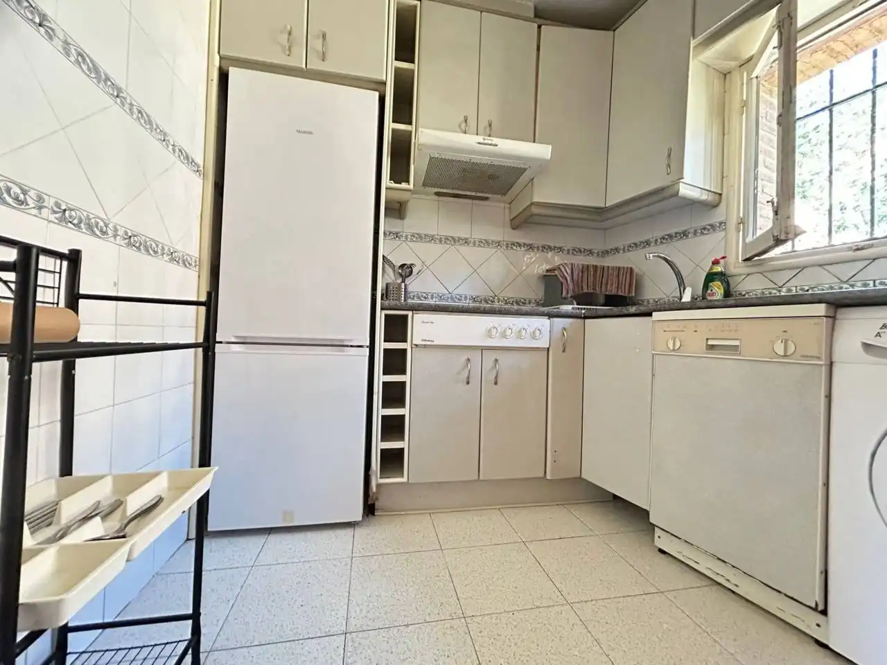 Cocina de Piso de alquiler en Toledo con Aire acondicionado, Parquet y Amueblado