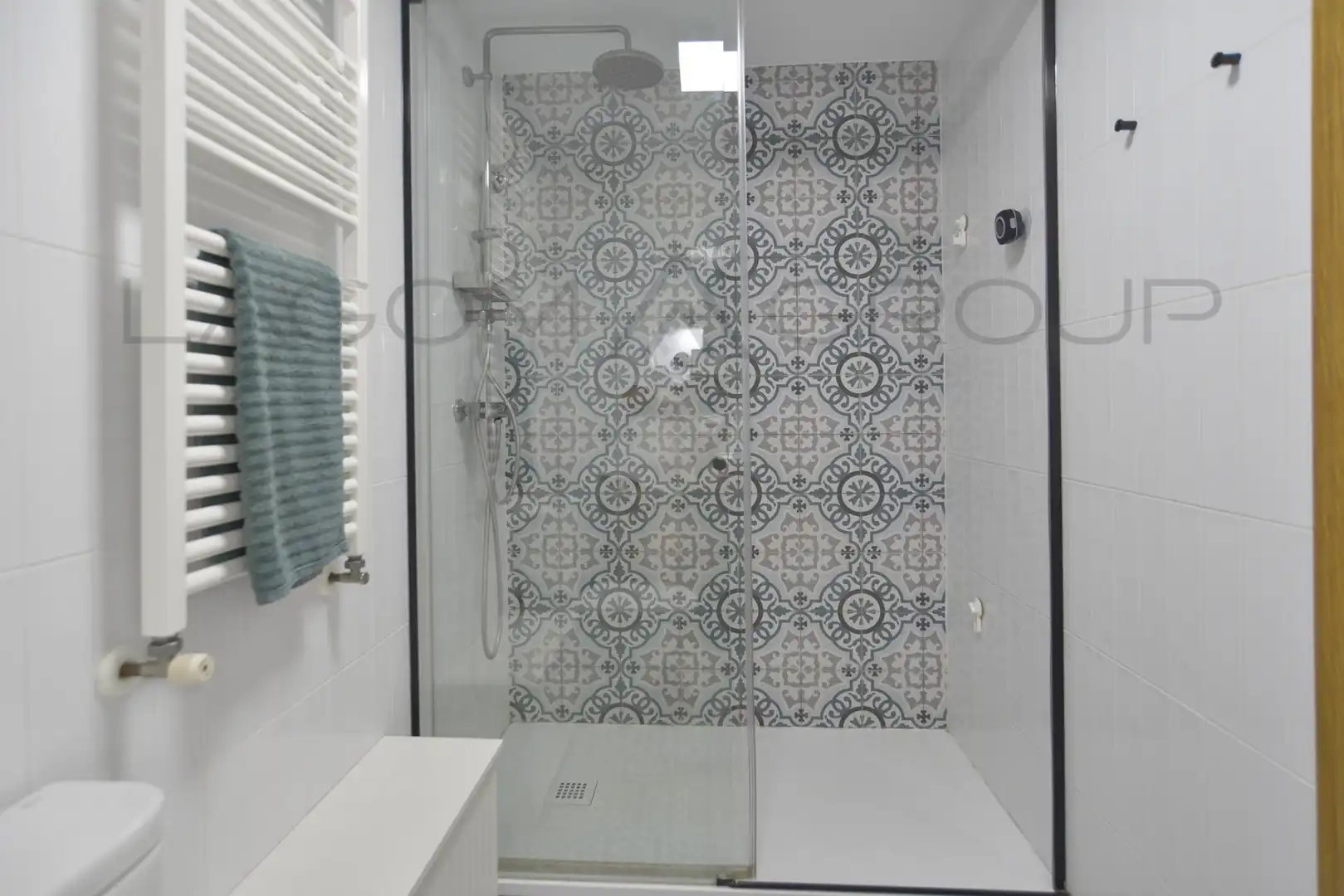 Bathroom of Duplexes for sale in Viladecans  with Air Conditioner, Heating and Terrace