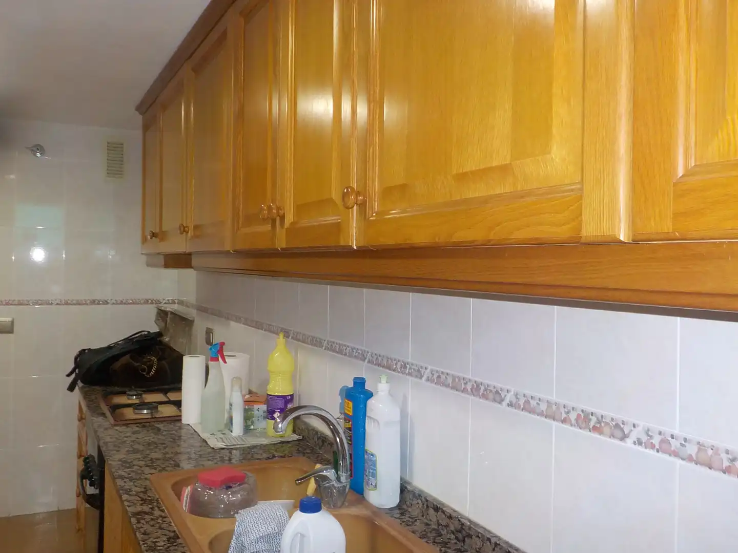Kitchen of Flat for sale in Valencia  with Air Conditioner, Furnished and Oven