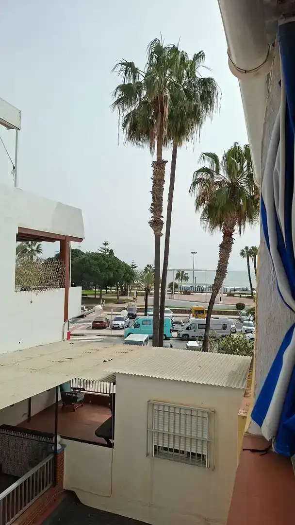 Vista exterior de Casa o chalet en venta en Vélez-Málaga