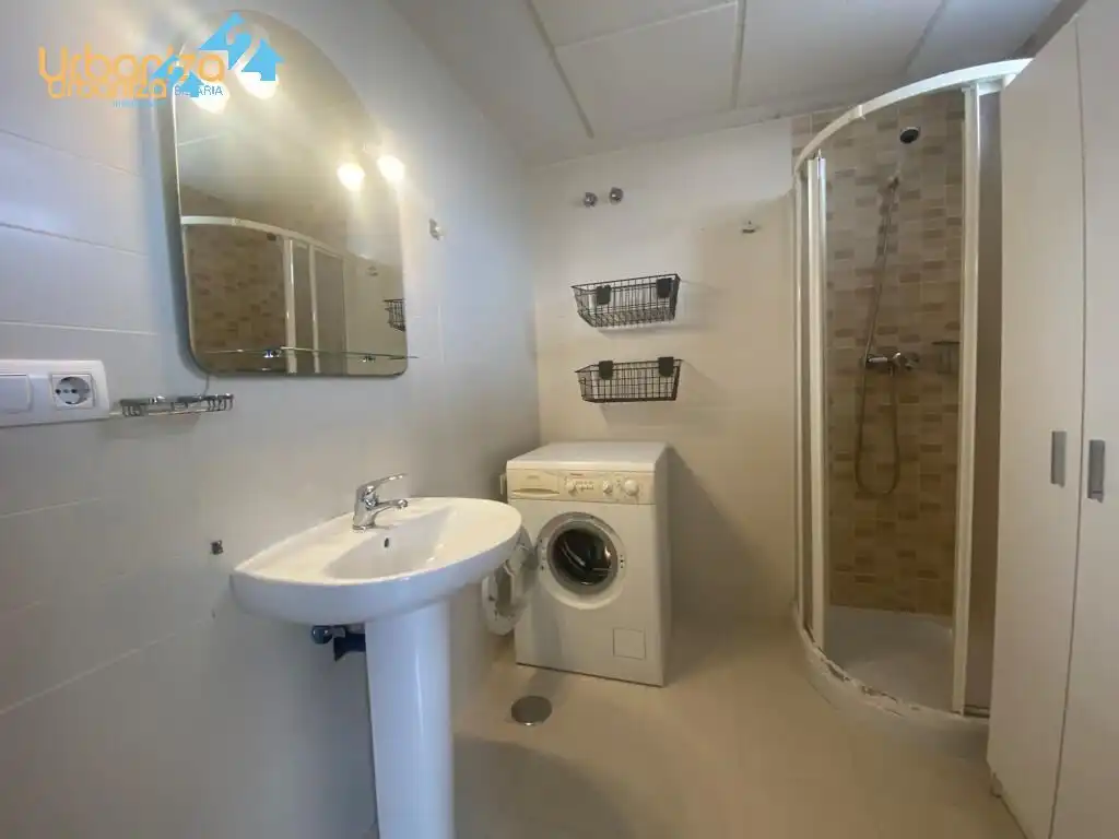 Apartamento con terraza en venta en Carretera de Sevilla - Los Montitos, imagen 10