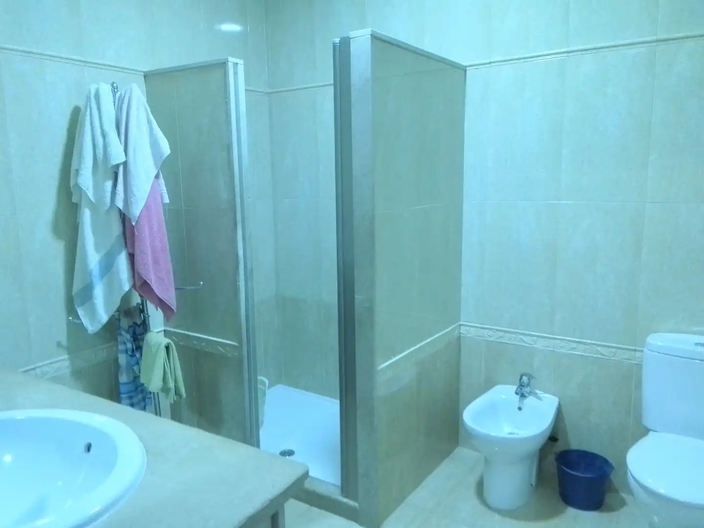 Bathroom of Houses for sale in Ubrique  with Terrace, Furnished and Oven
