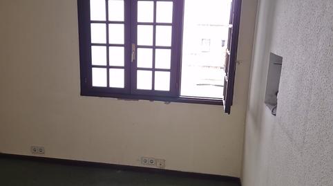 Foto 2 de Apartament en venda a Calle Pérez de la Sala, Auditorio - Seminario - Parque de Invierno, Oviedo