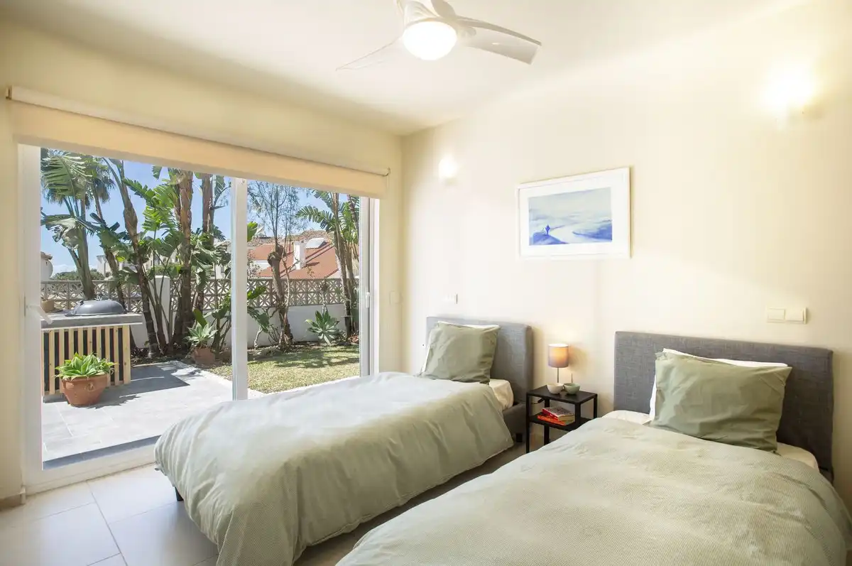 Bedroom of Houses for sale in Mijas  with Air Conditioner, Heating and Private garden