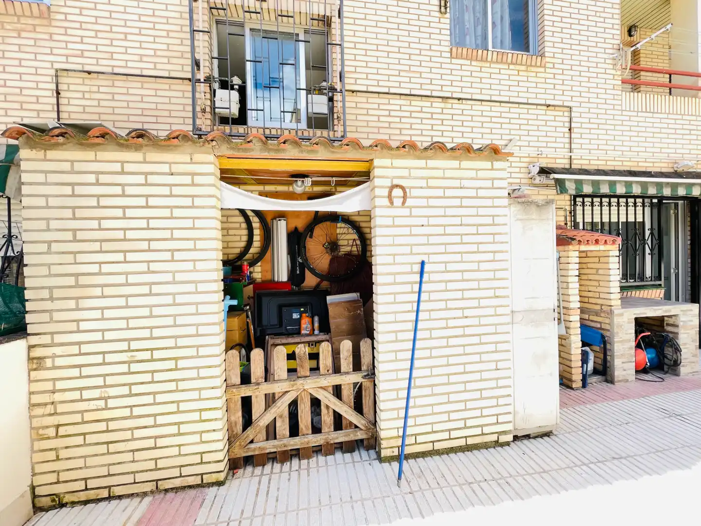 Piso en venta en Zaragoza con Aire acondicionado, Calefacción y Jardín privado