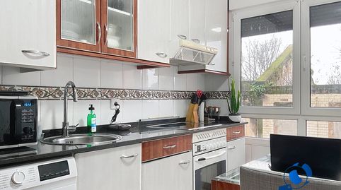 Foto 3 de Piso de alquiler en Calle Mariano Pola, 59, El Natahoyo, Gijón