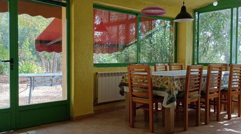 Candeleda Casa rústica 155 m2 útiles en 3 Ha. arboladas.  3 hab, 2 baños. + cabaña madera 2 hab y aseo, piscina y nave de 150m2 , imatge 5