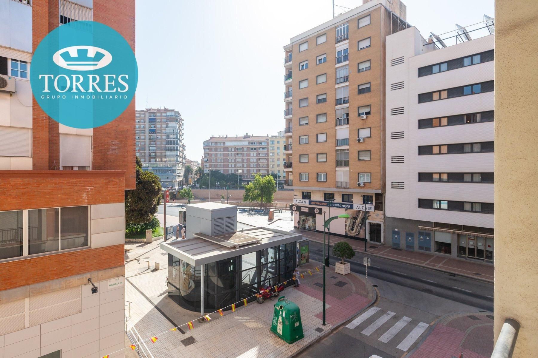 Exterior view of Flat for sale in Málaga Capital  with Air Conditioner and Balcony