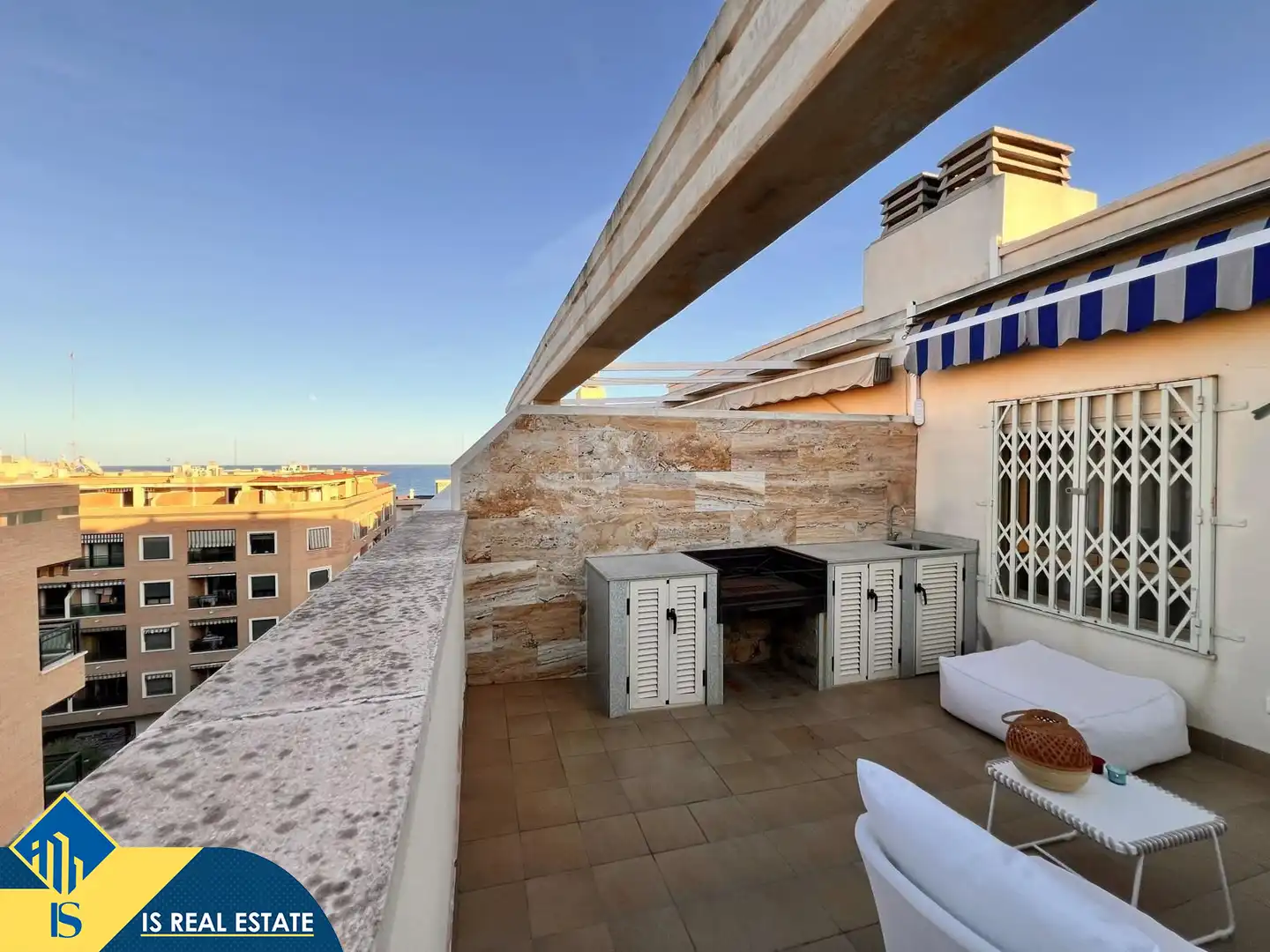 Duplex con ascensore in vendita a Las Viñas, imagen 3